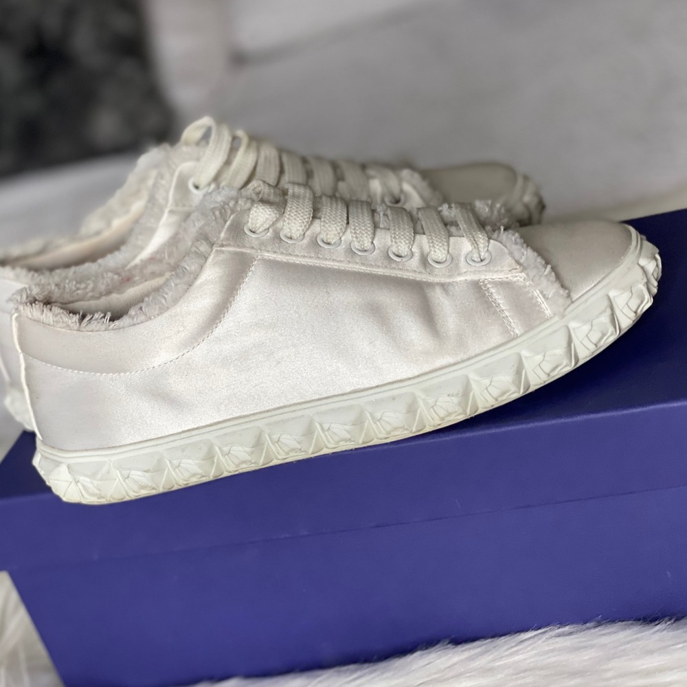 Stuart Weitzman White sneakers